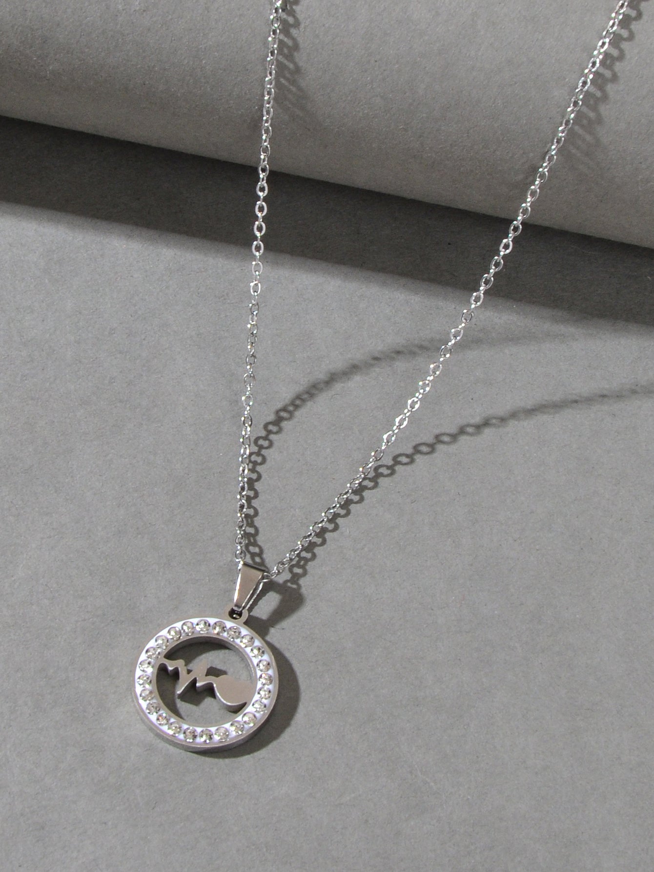Silver Stainless Steel Rhinestone Decoration Circle Electrocardiogram Necklace